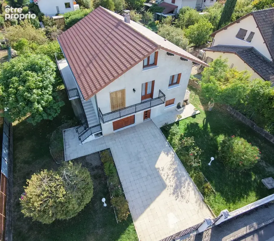 Maison 7 pièces 180 m² à vendre à Izeaux (38140) - photo 4