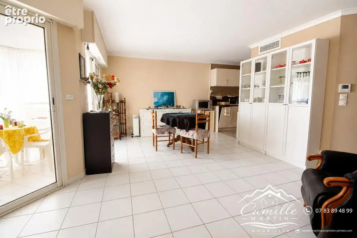 Saint-raphaël - boulouris - appartement 2/3 pièces avec loggia, piscine et garage double - plages et port à pied - photo 6
