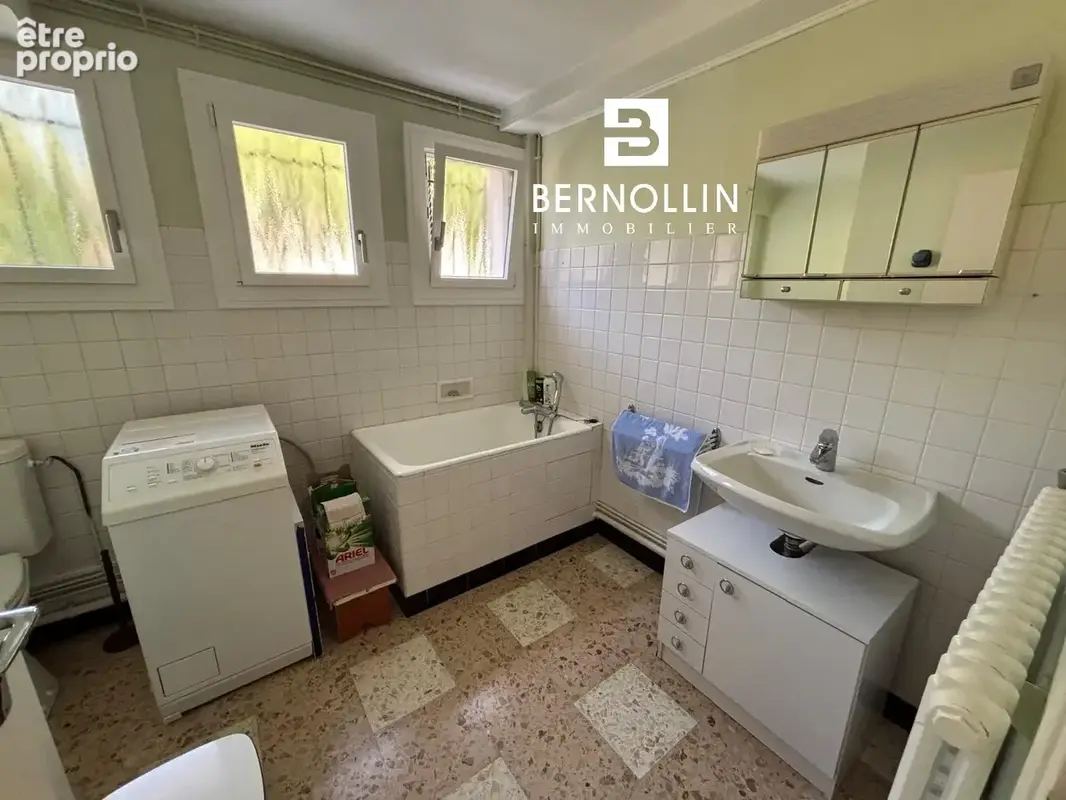Belle maison familiale dans un quartier calme de Péronnas - photo 6