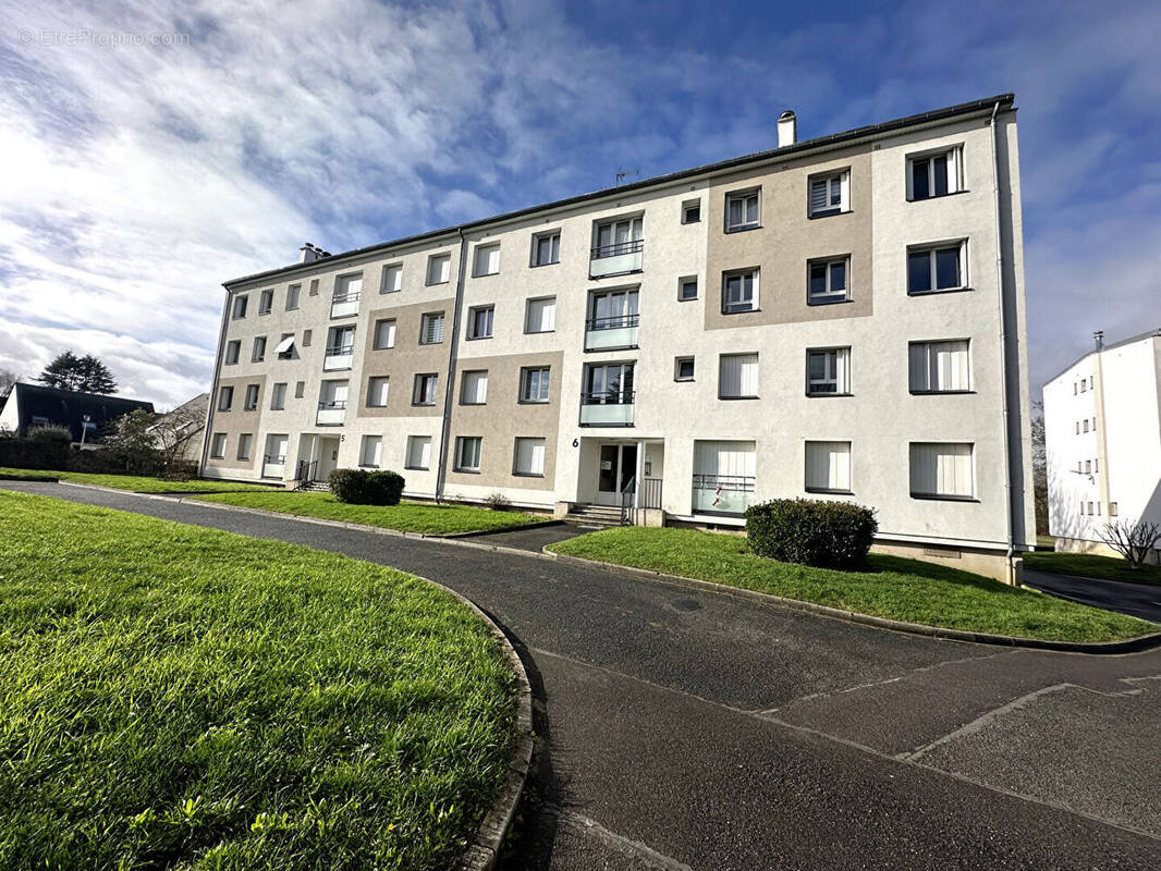 Appartement à SAINT-MICHEL-SUR-ORGE