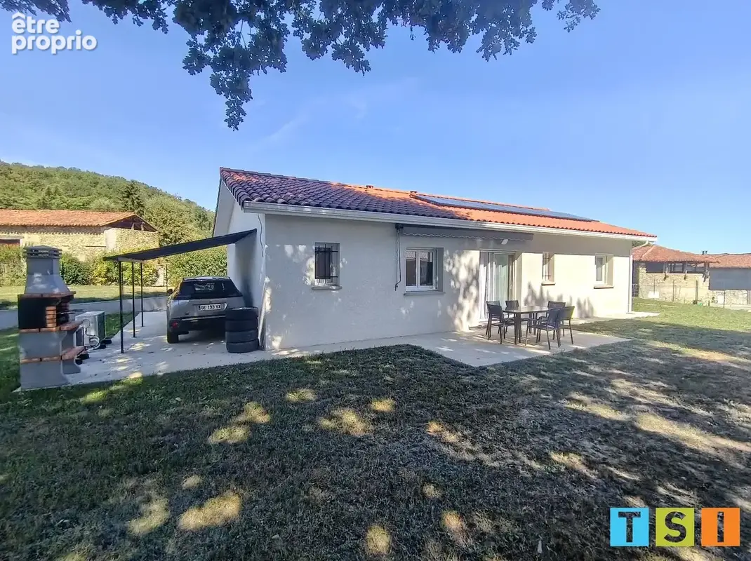 Villa contemporaine sur environ 750 m² de terrain. - photo 2