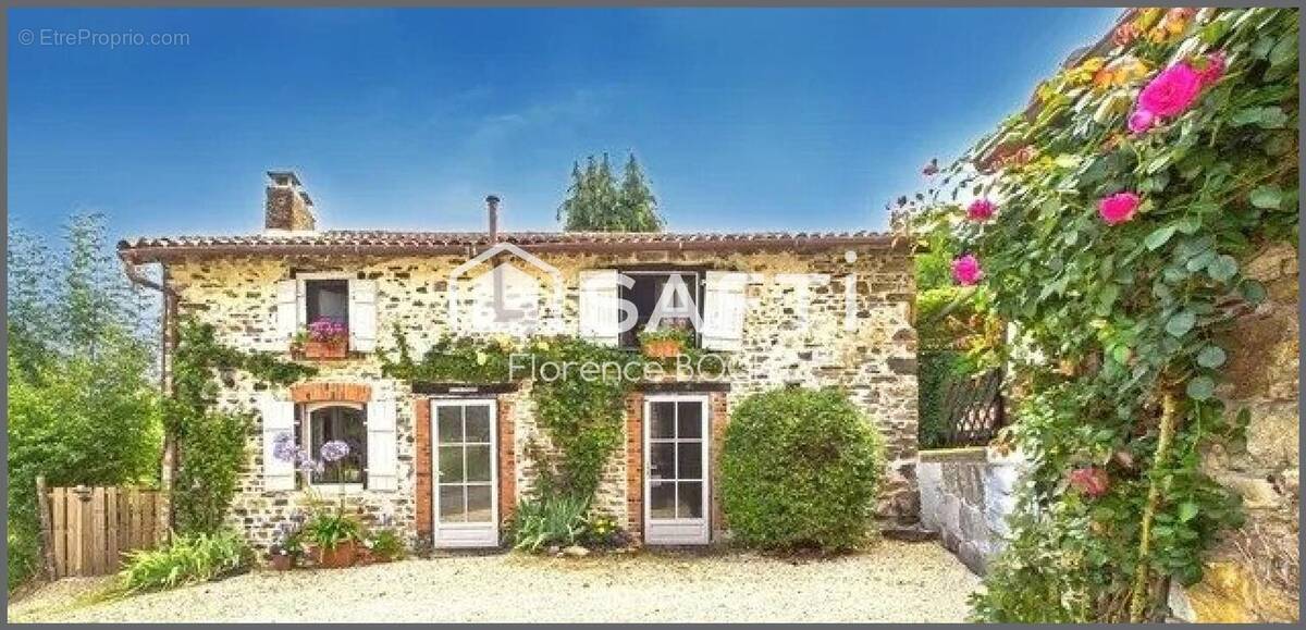 Photo 1 - Maison à BUSSIERE-POITEVINE