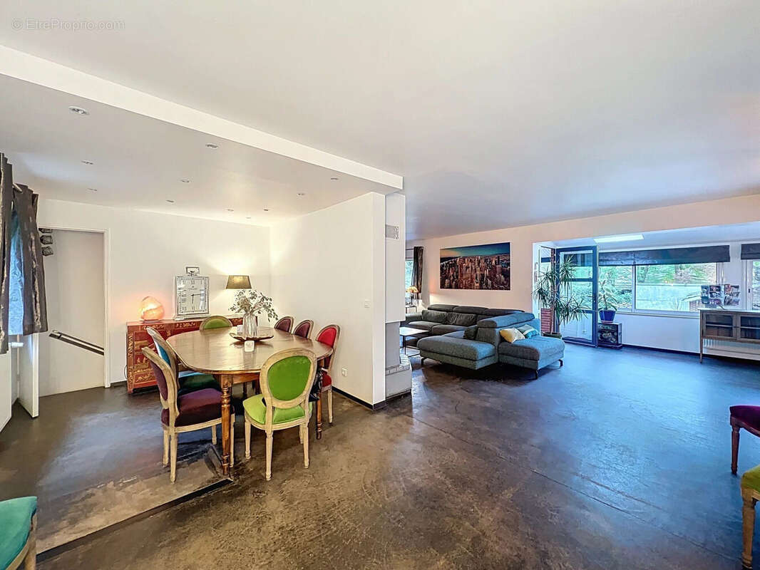 Maison 186 m² à Lamorlaye  - photo 5