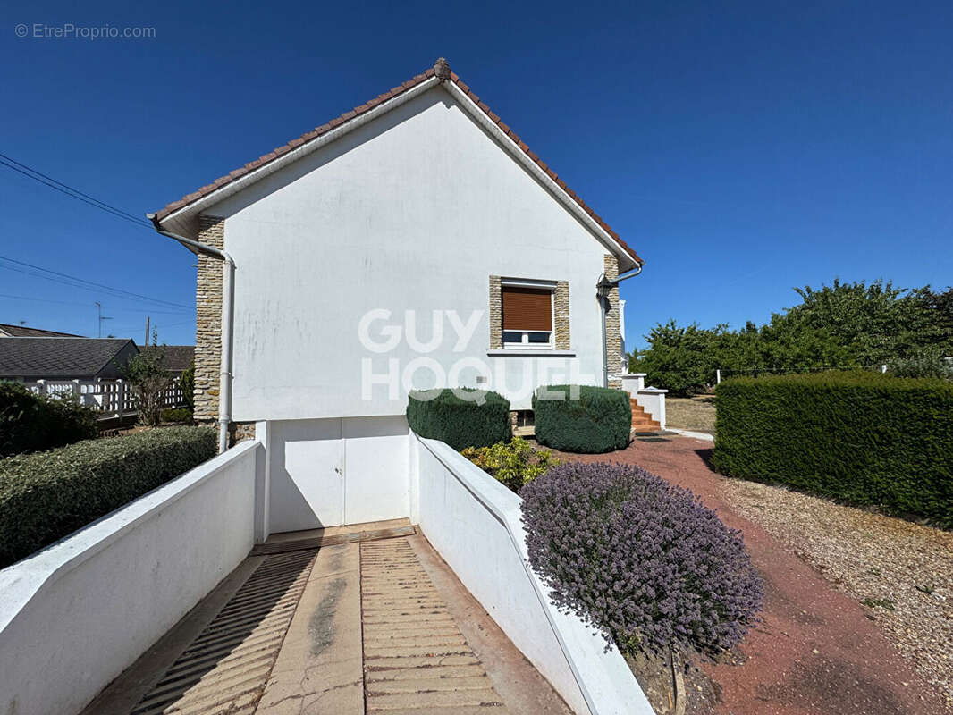 Maison 136 m² à Breteuil  - photo 3