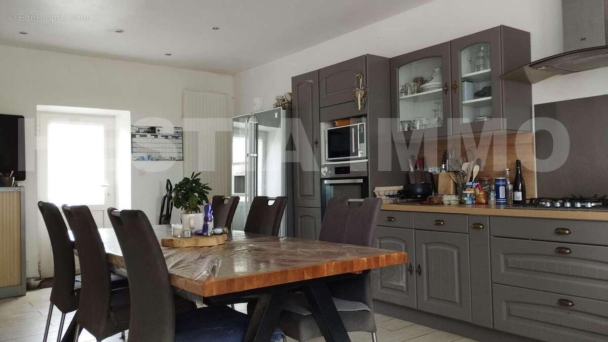 _copie-0_IMG_20250527_141858 - Maison à LA CHAPELLE-SUR-ERDRE