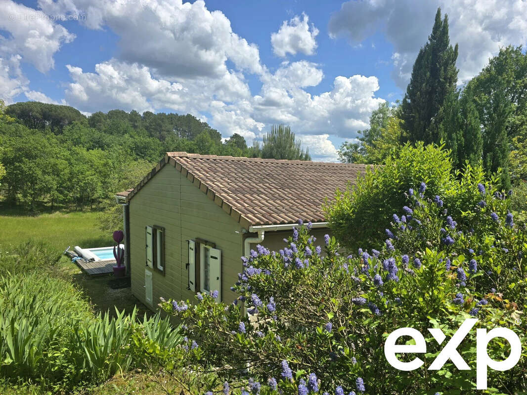 Maison à SAINT-PAUL-LIZONNE