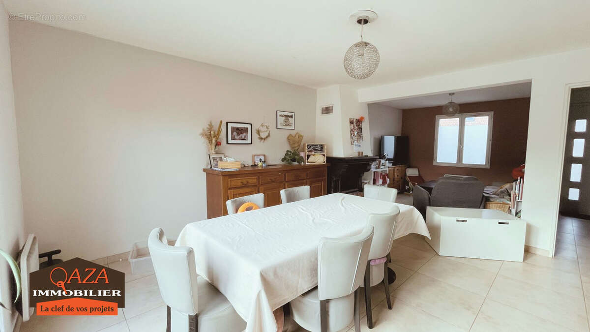 Maison à CAMPHIN-EN-PEVELE