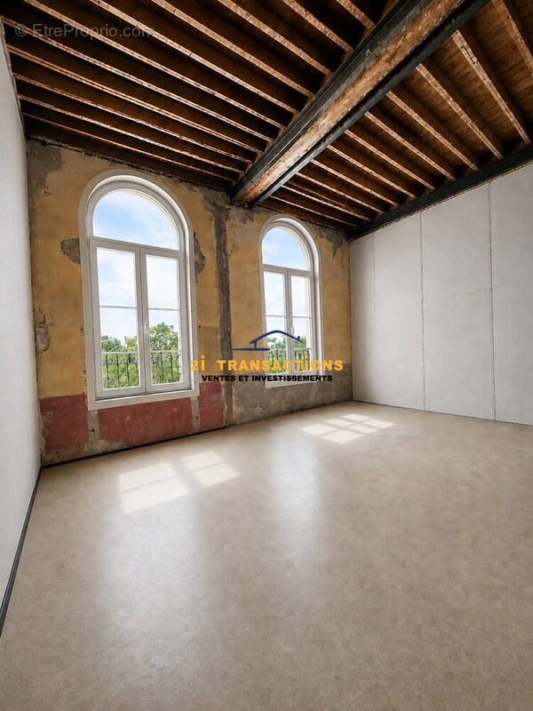 Appartement à SAINT-ETIENNE