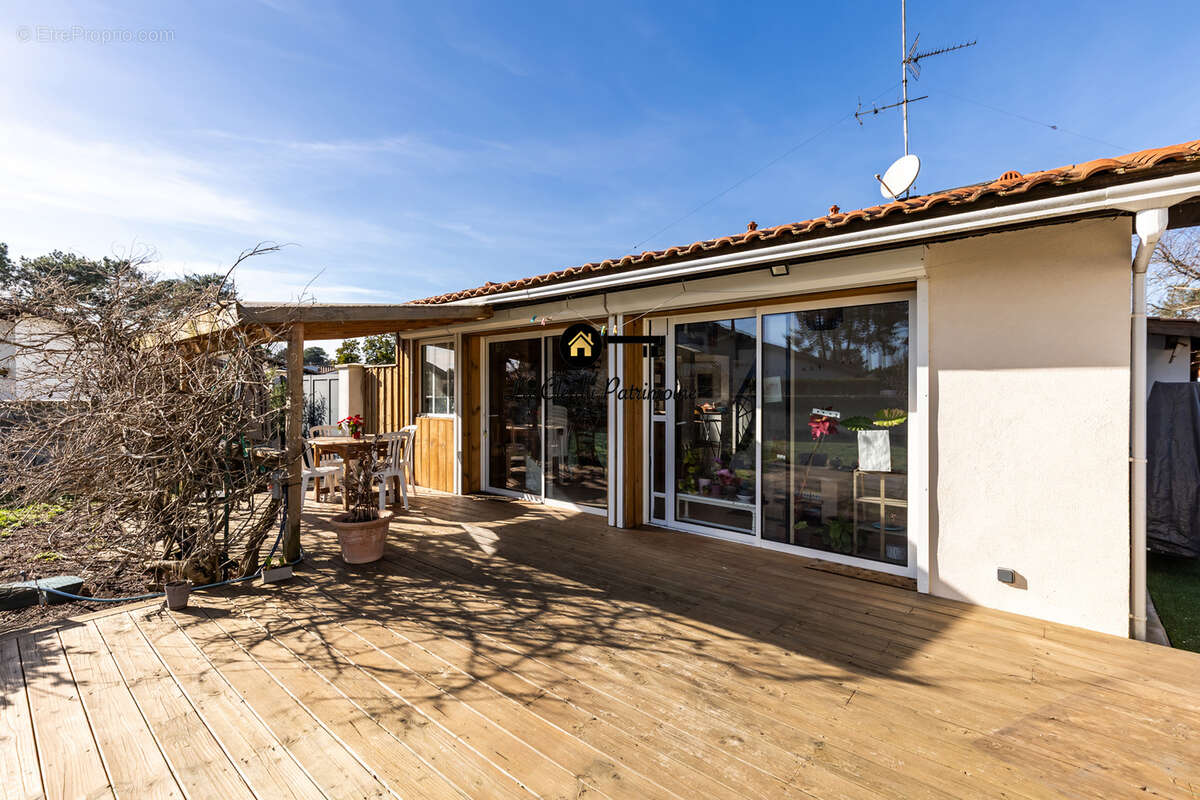 Maison à GUJAN-MESTRAS