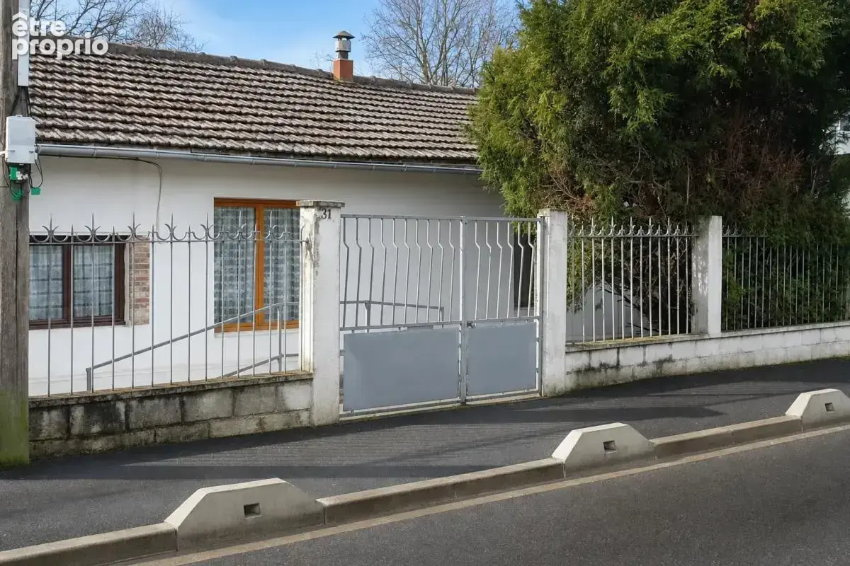 Maison 4 pièces 52,5 m² Saint-Denis - photo 1