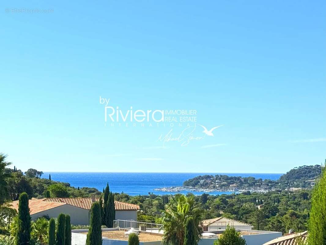 Propriété 300m2 - Piscine - Vue mer - photo 4