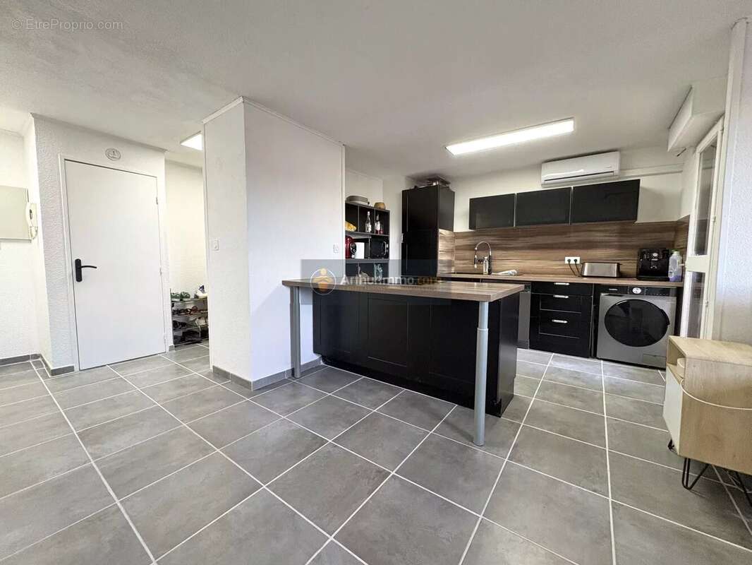 Appartement à FREJUS