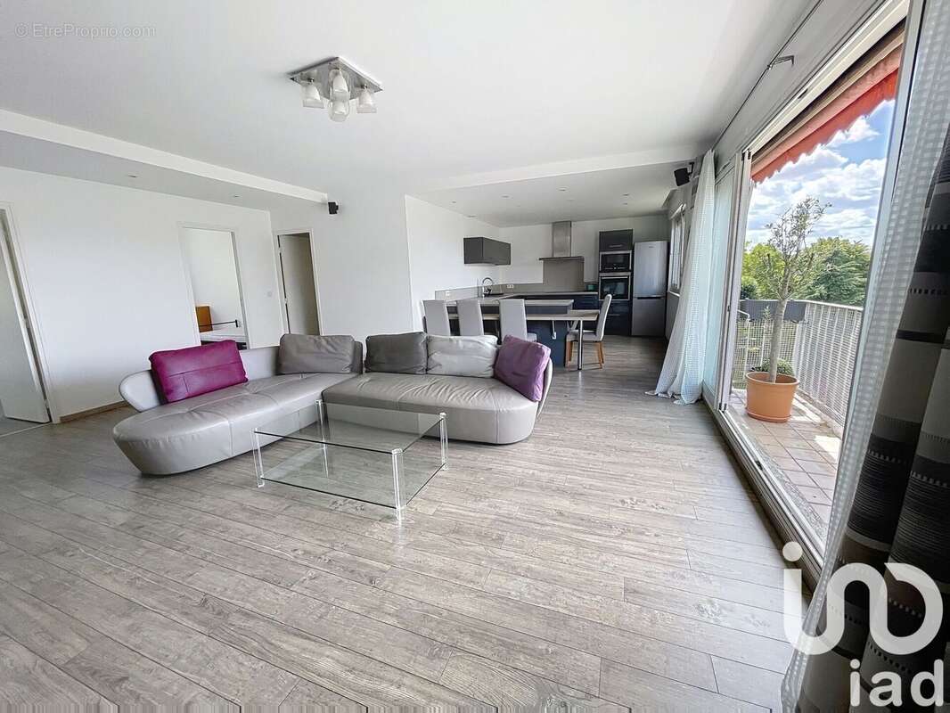 Photo 3 - Appartement à NEUILLY-SUR-SEINE