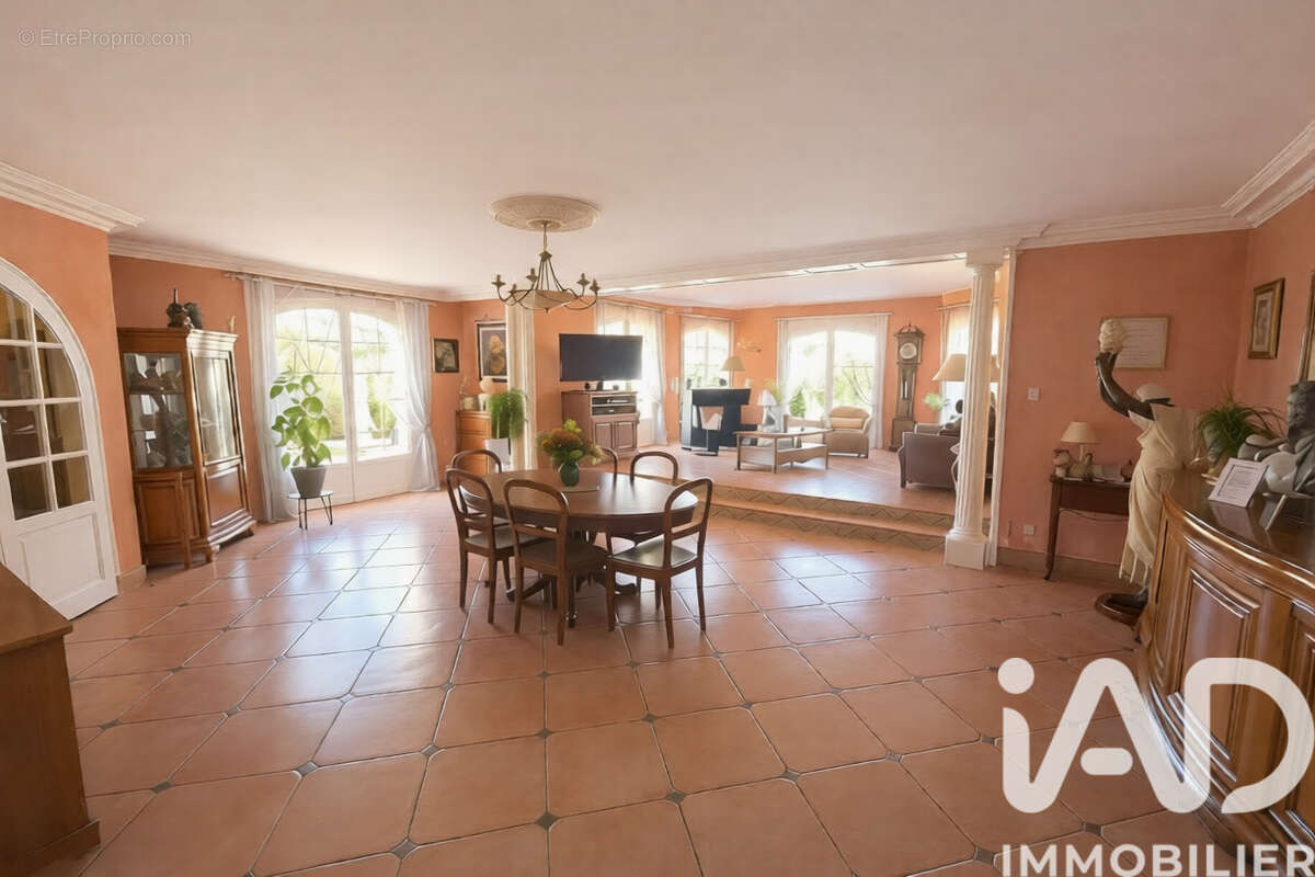 Photo 4 - Maison à LOCMINE