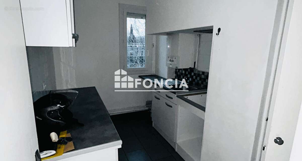 Appartement à MARSEILLE-9E