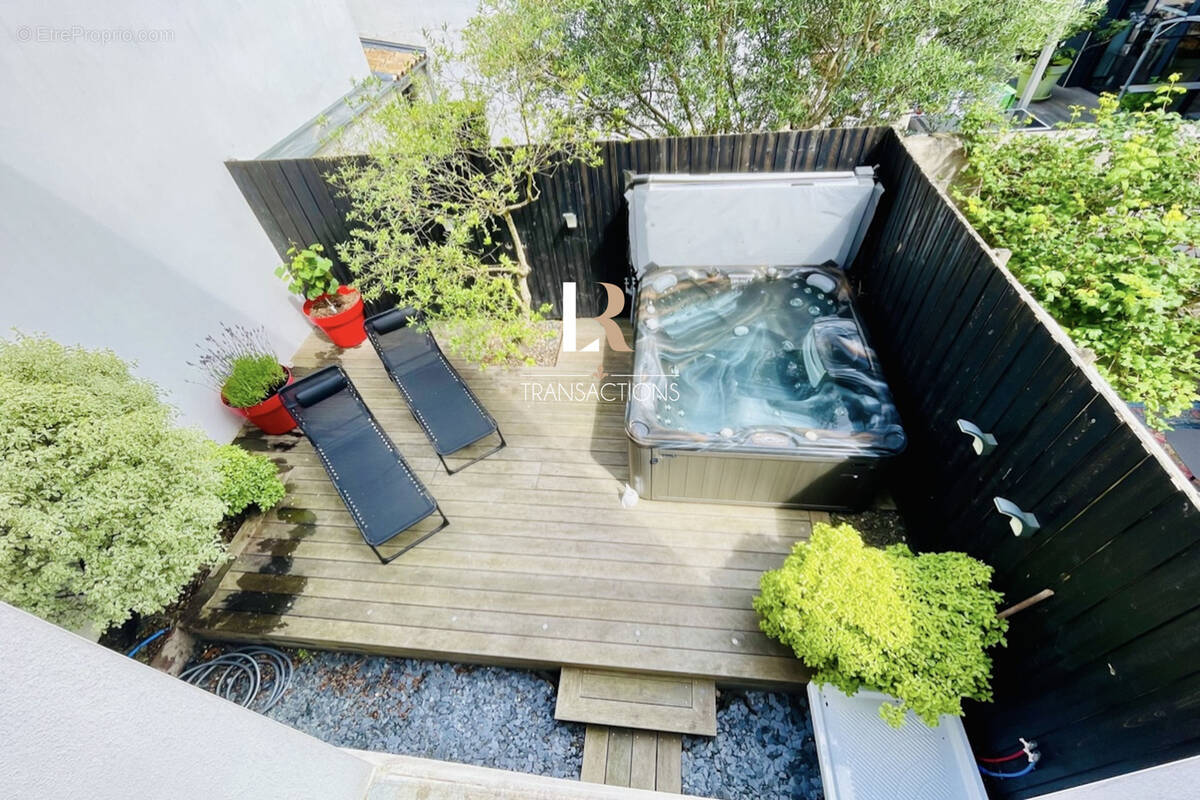 Maison à LA ROCHELLE