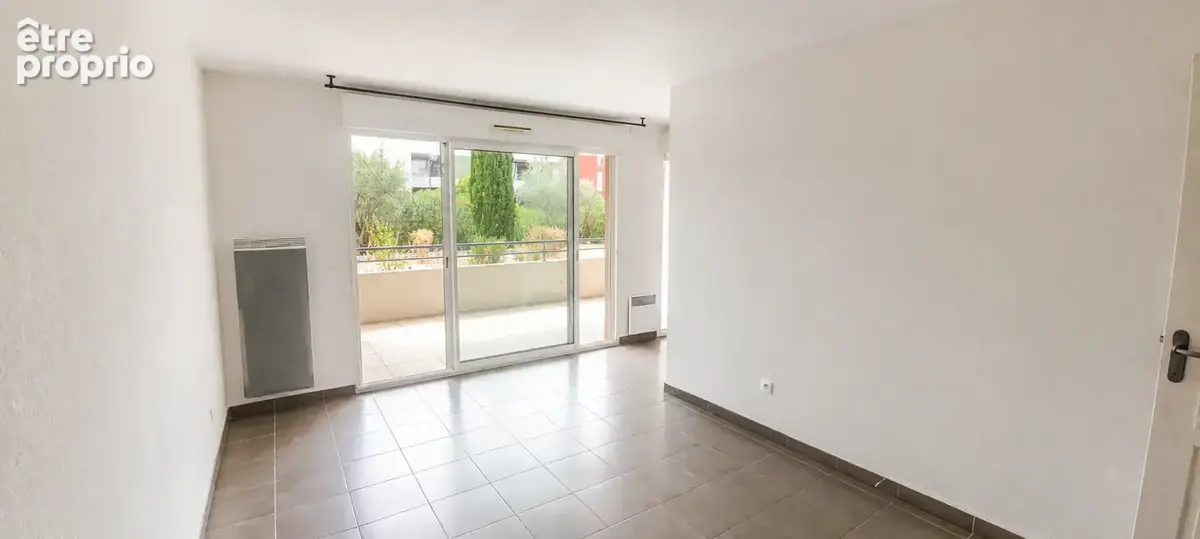 Le crès   f3 avec grande terrasse + parking en sous-sol - photo 2