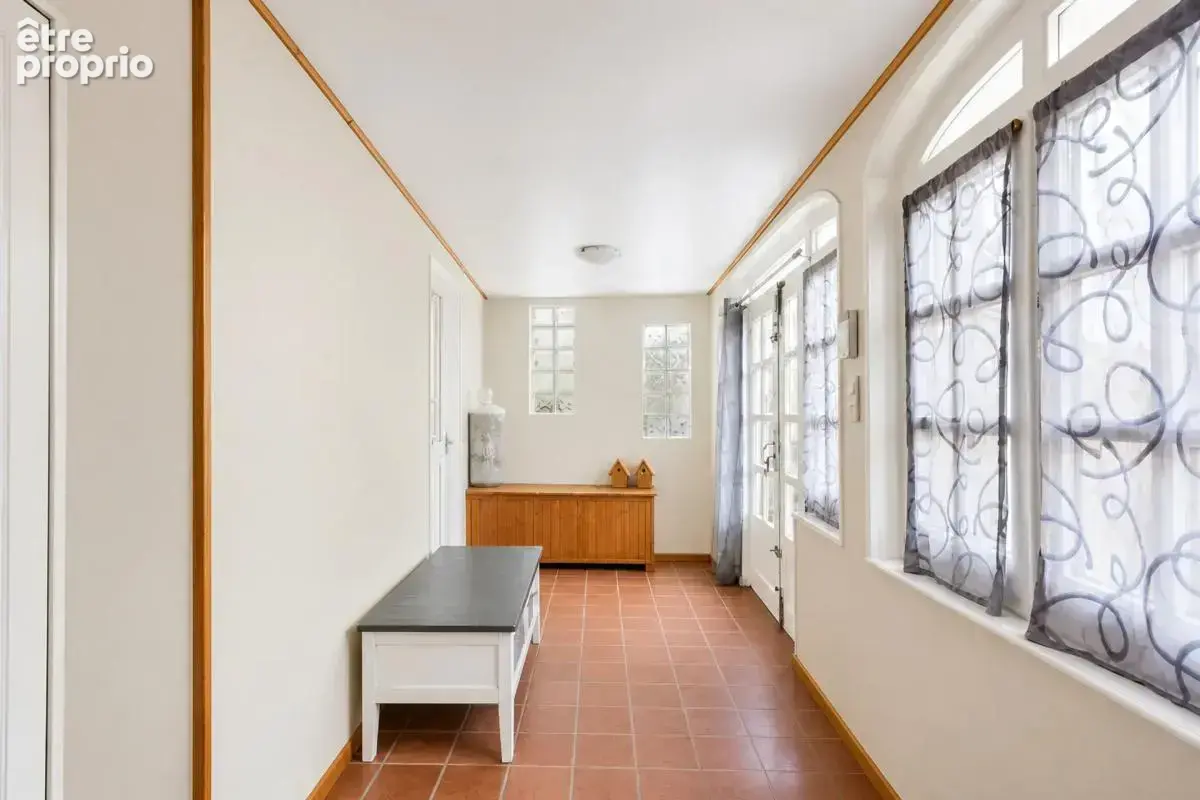 SAINT-CLAIR-DU-RHÔNE – Grande maison familiale de 165 m2 - photo 12