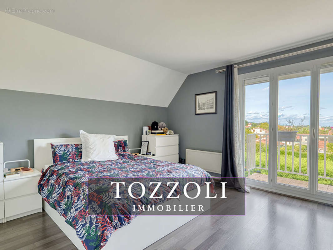 Maison à VILLEFONTAINE