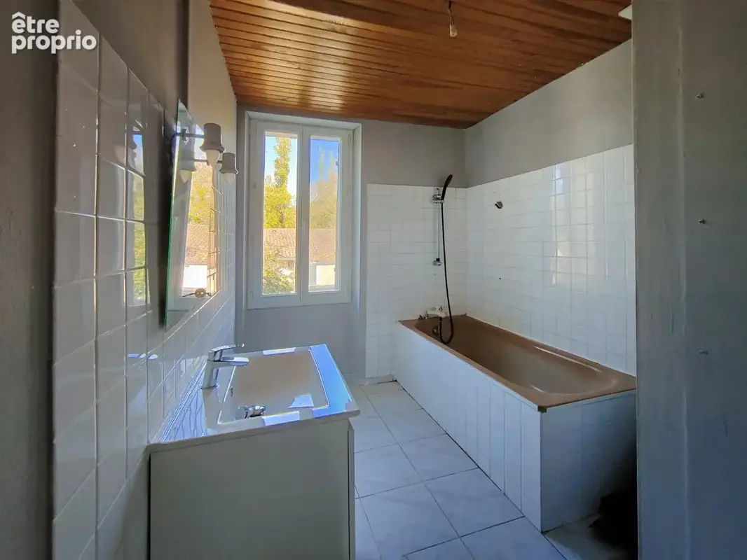 À VENDRE – Maison en pierre à rénover – Saint Selve - photo 8