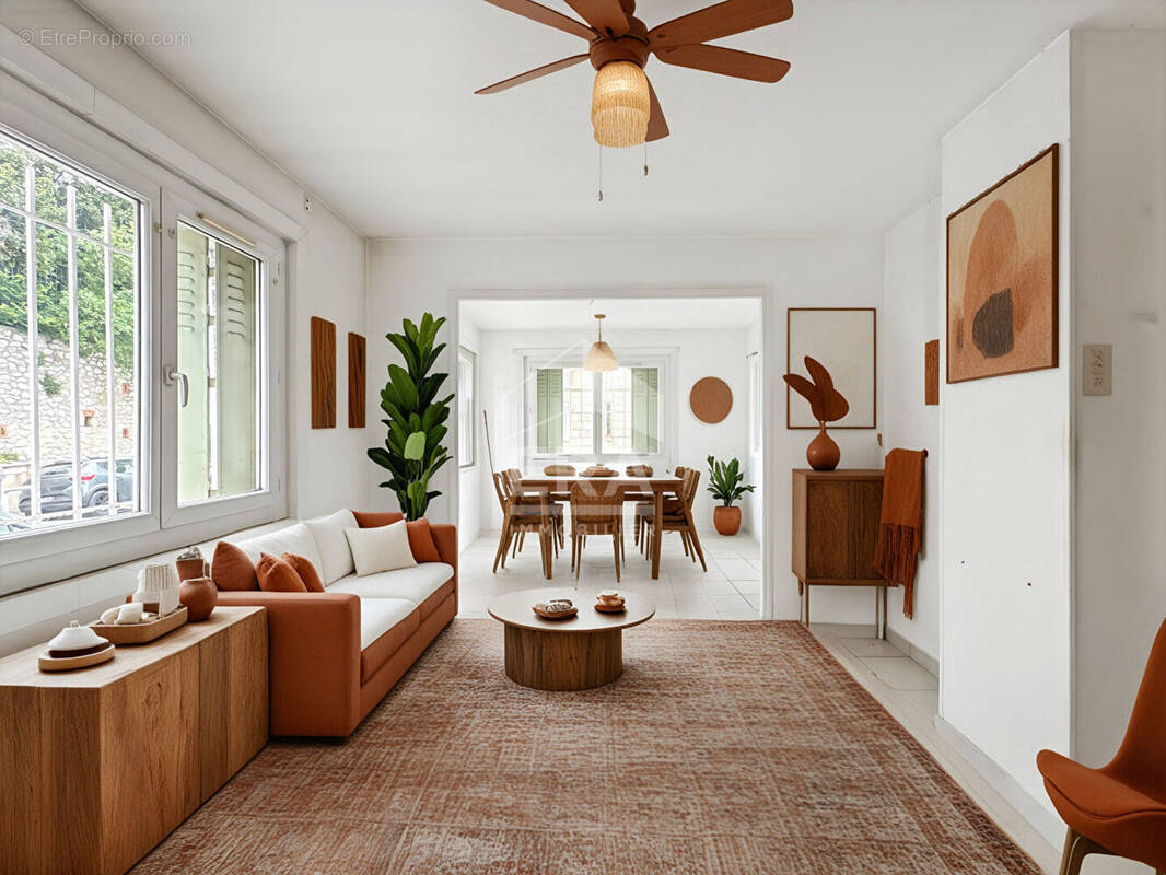 Appartement à MARSEILLE-4E