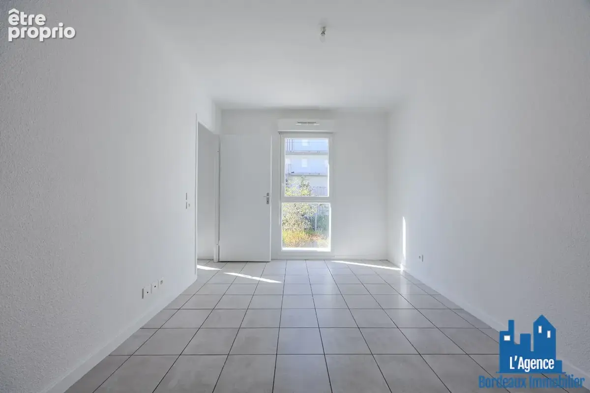 Exclusivité !!! lormont - la ramade - appartement type 2 de 42 m²  avec terrasse + place de parking exterieure. michaël vigier o - photo 11