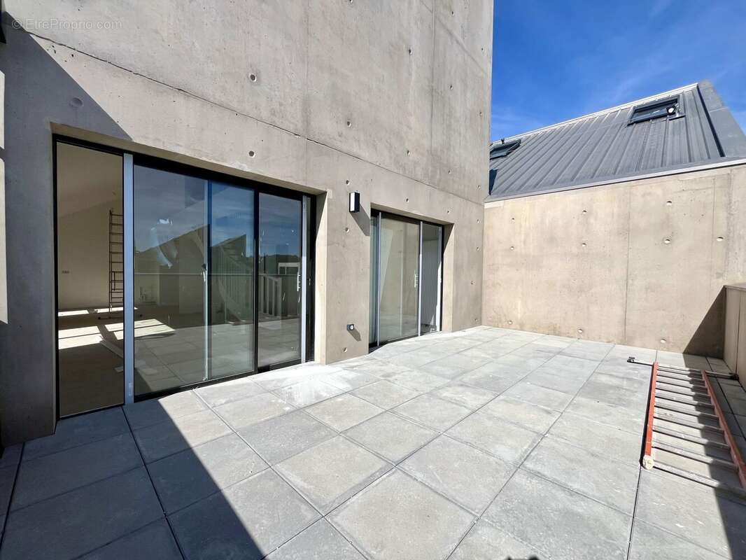 Appartement à BORDEAUX