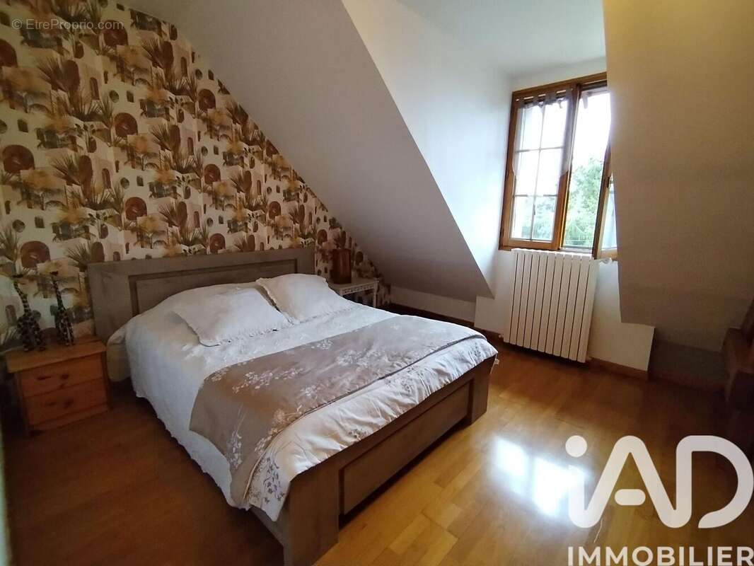 Photo 2 - Maison à PRECY-SAINT-MARTIN