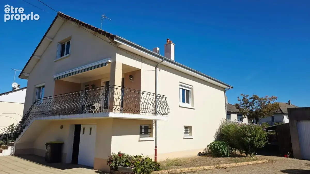 Maison 5 pièces 112 m² · à La Chapelle-Saint-Ursin · 112 m² · 178 900 €