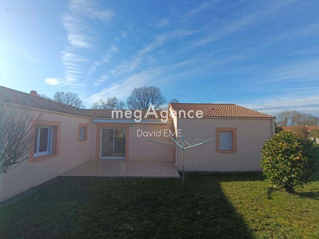 Maison à LA FERRIERE