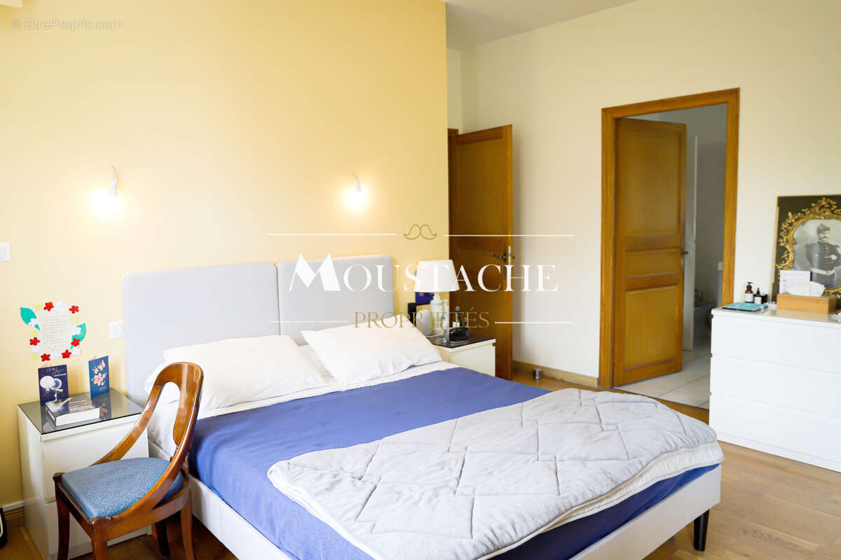 Belle villa d'architecte  avec piscine - plage et commerces a pied - - photo 14