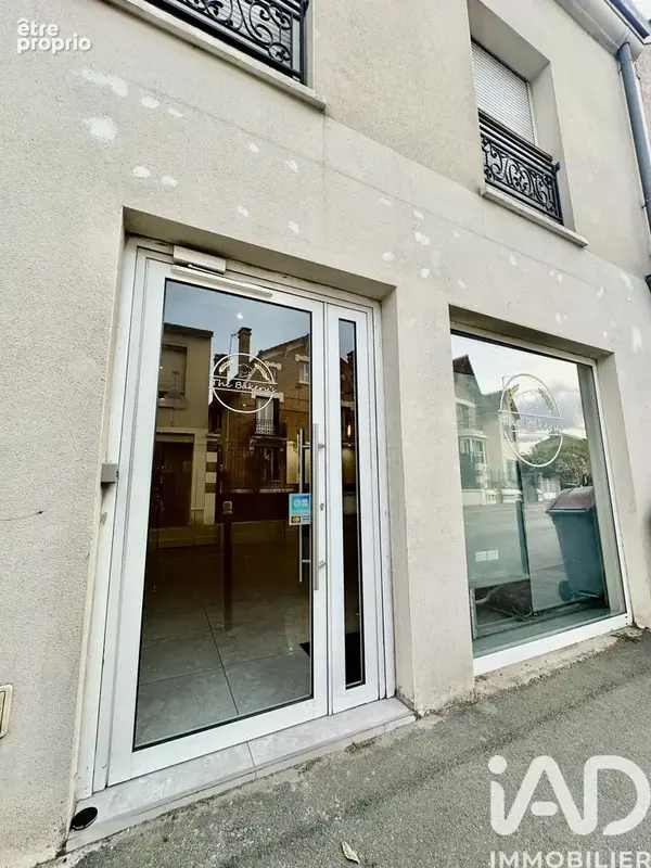 Photo 1 - Commerce à VILLEMOMBLE