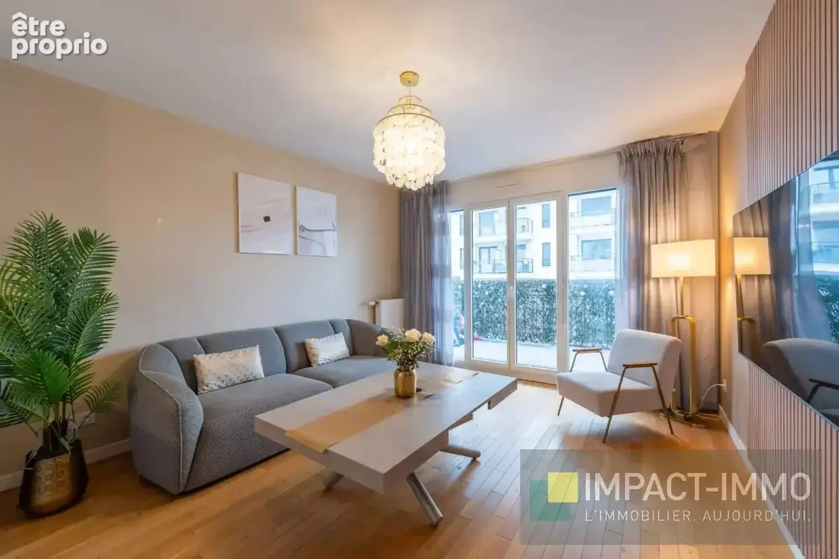 4P Suresnes + Balcon + Parking - photo 10
