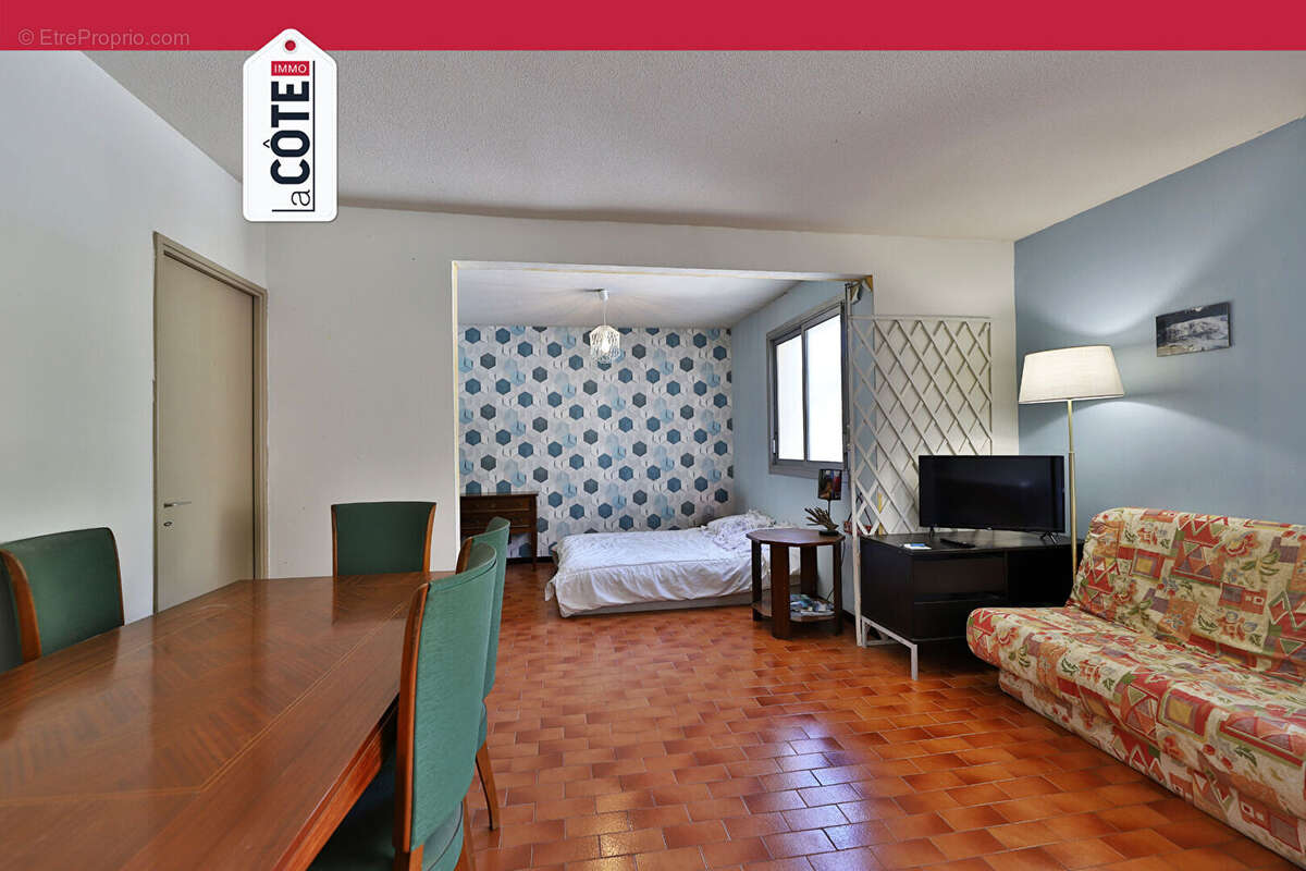 Appartement à CARRY-LE-ROUET