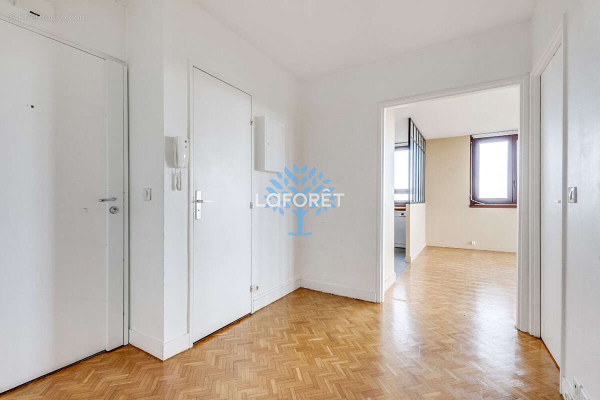 Appartement à FONTENAY-SOUS-BOIS