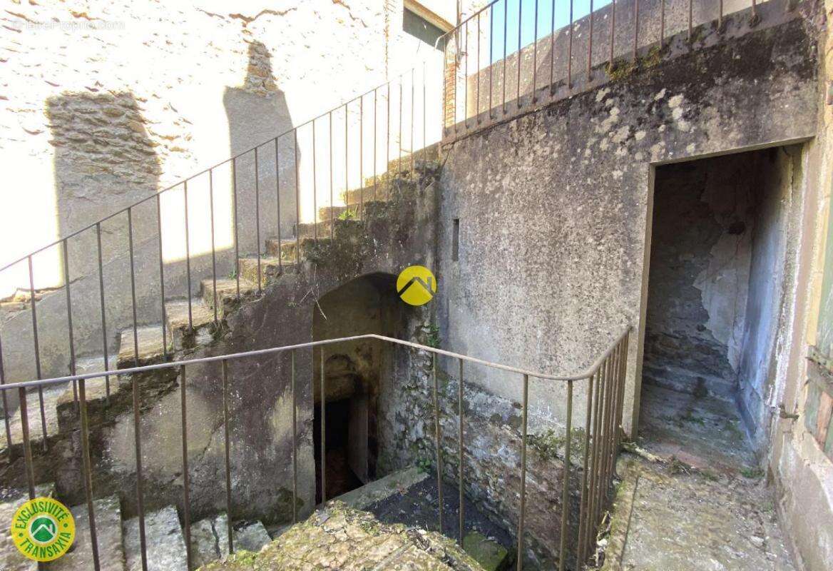 Maison à FOURCHAMBAULT