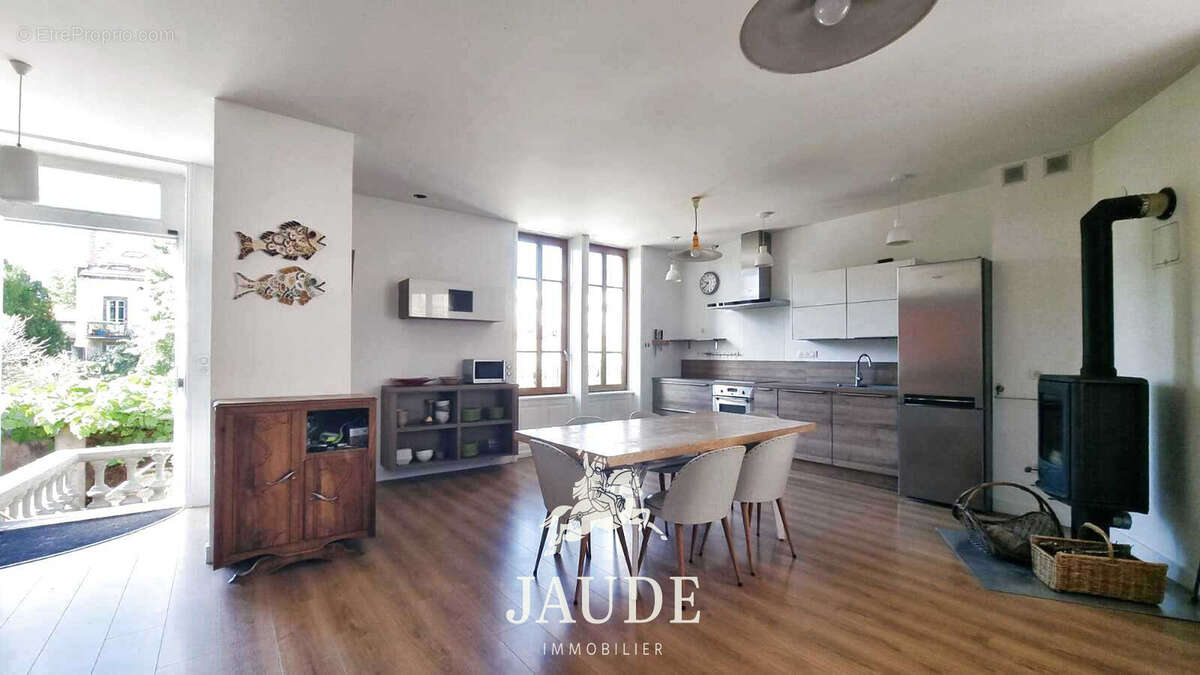 Maison à CLERMONT-FERRAND