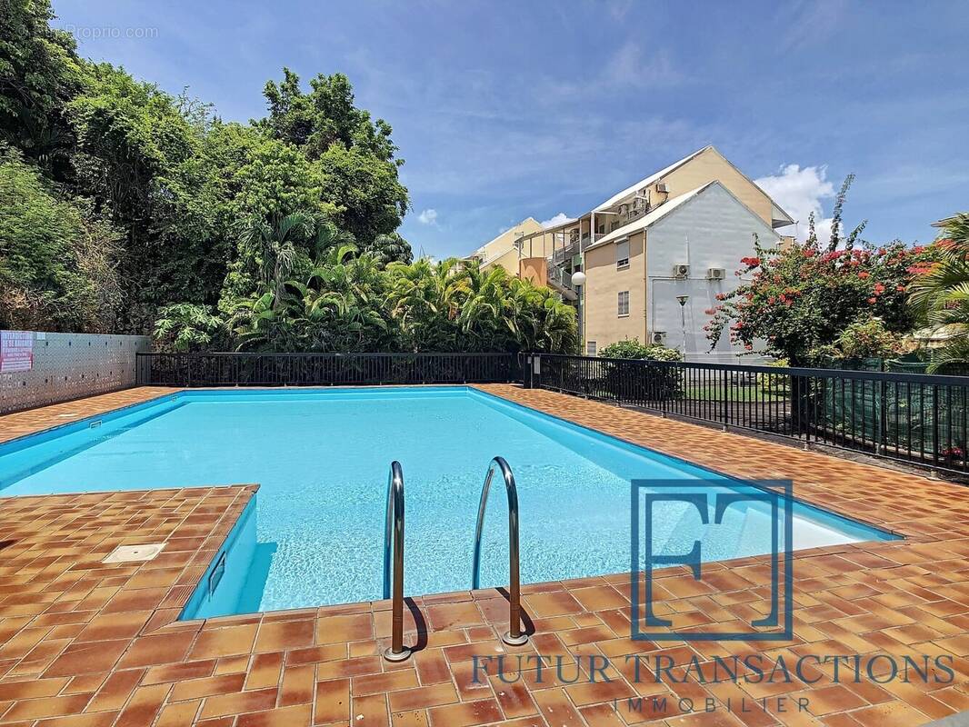 Appartement à LE GOSIER