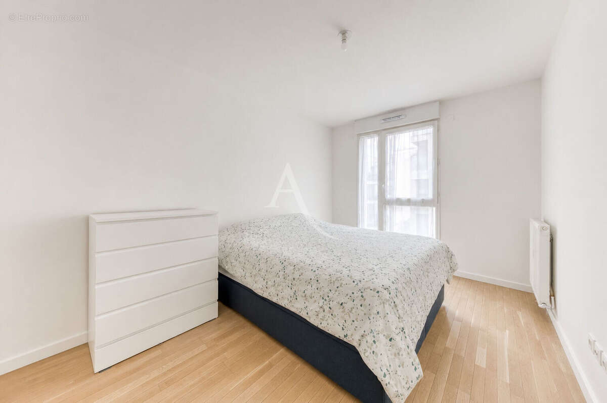Appartement à SAINT-MAUR-DES-FOSSES