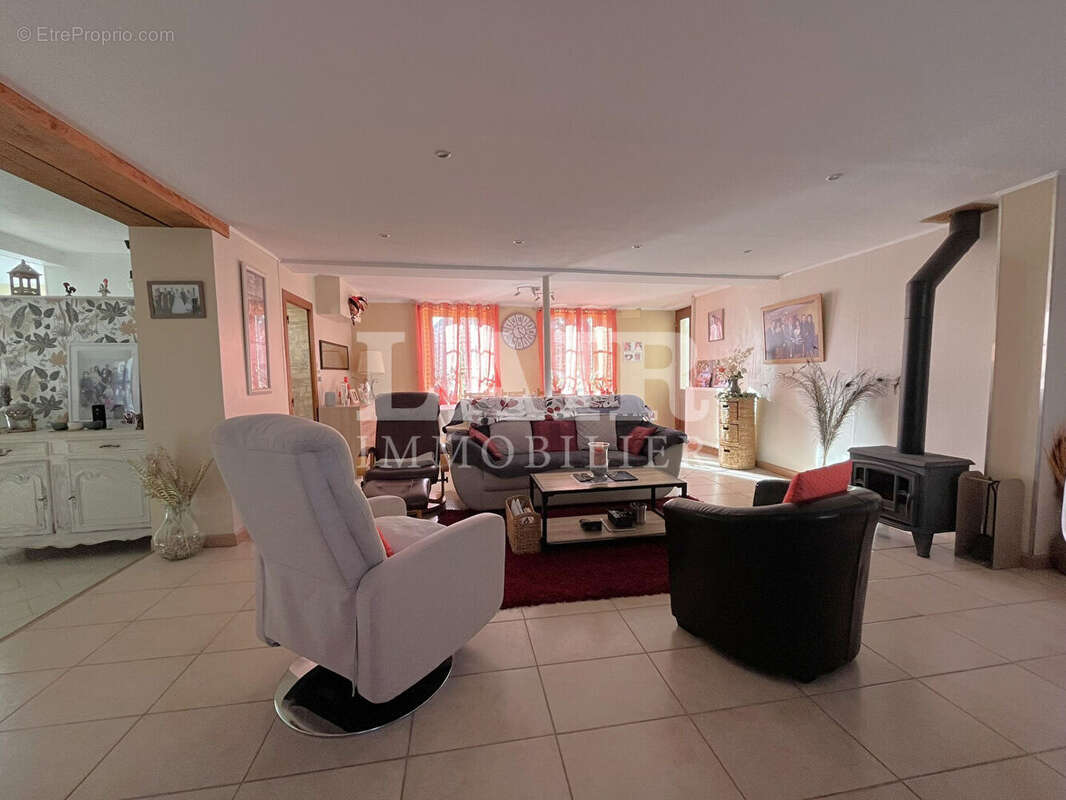 Maison à MORTAGNE-AU-PERCHE