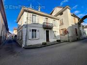 Maison à SAINT-GENIX-SUR-GUIERS