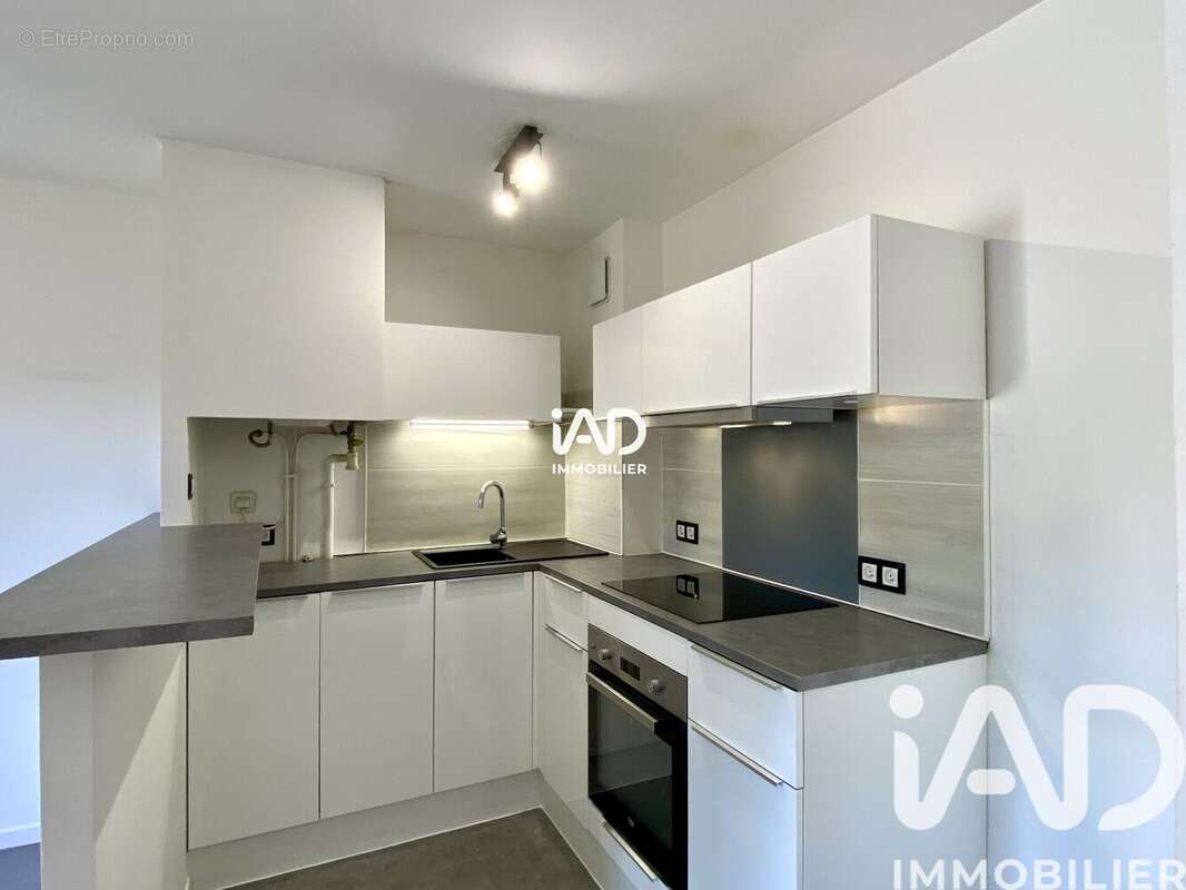 Photo 4 - Appartement à LIVRY-GARGAN