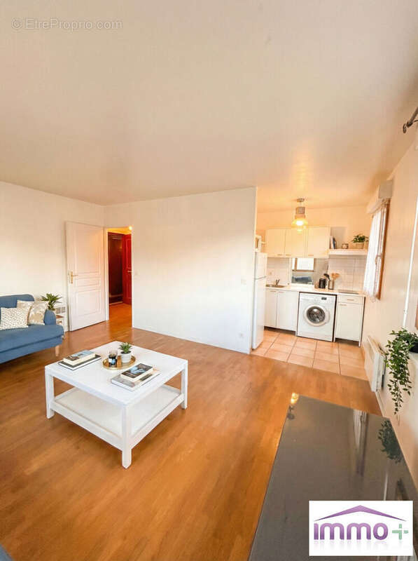 Appartement à PARIS-19E
