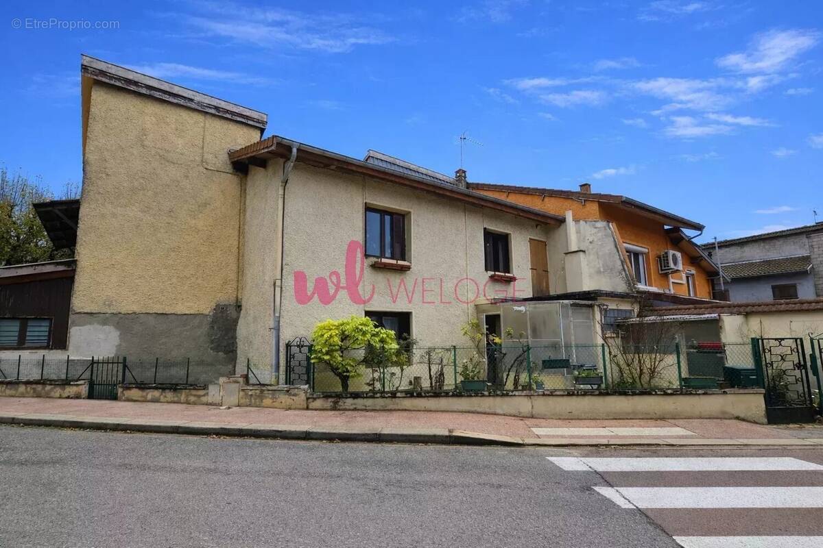 Maison à CHATEAU-GAILLARD