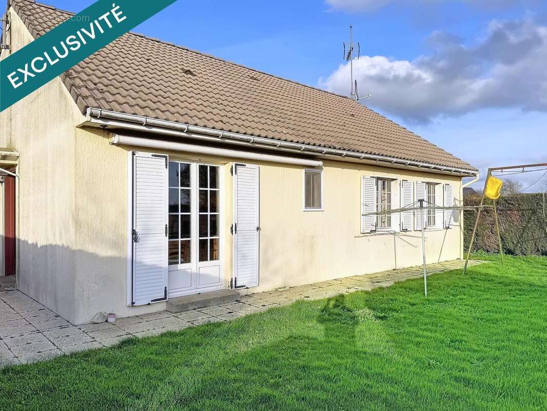 Photo 9 - Maison à QUELAINES-SAINT-GAULT