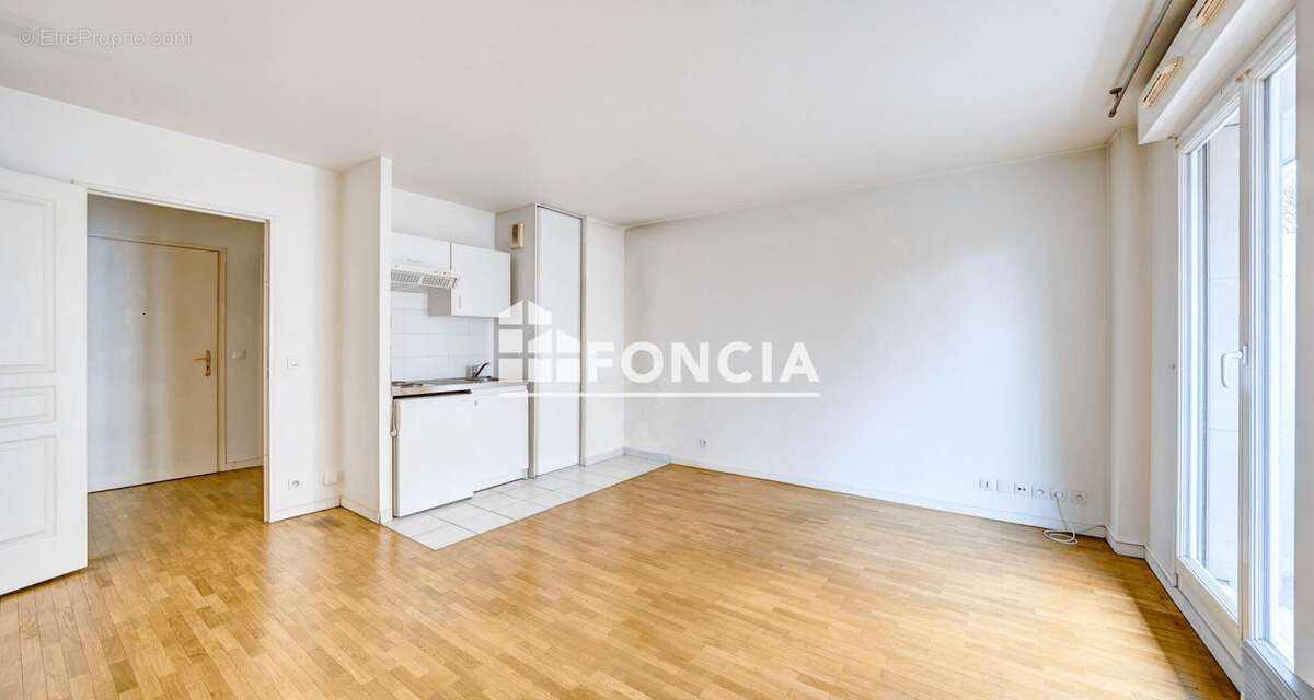 Appartement à ISSY-LES-MOULINEAUX