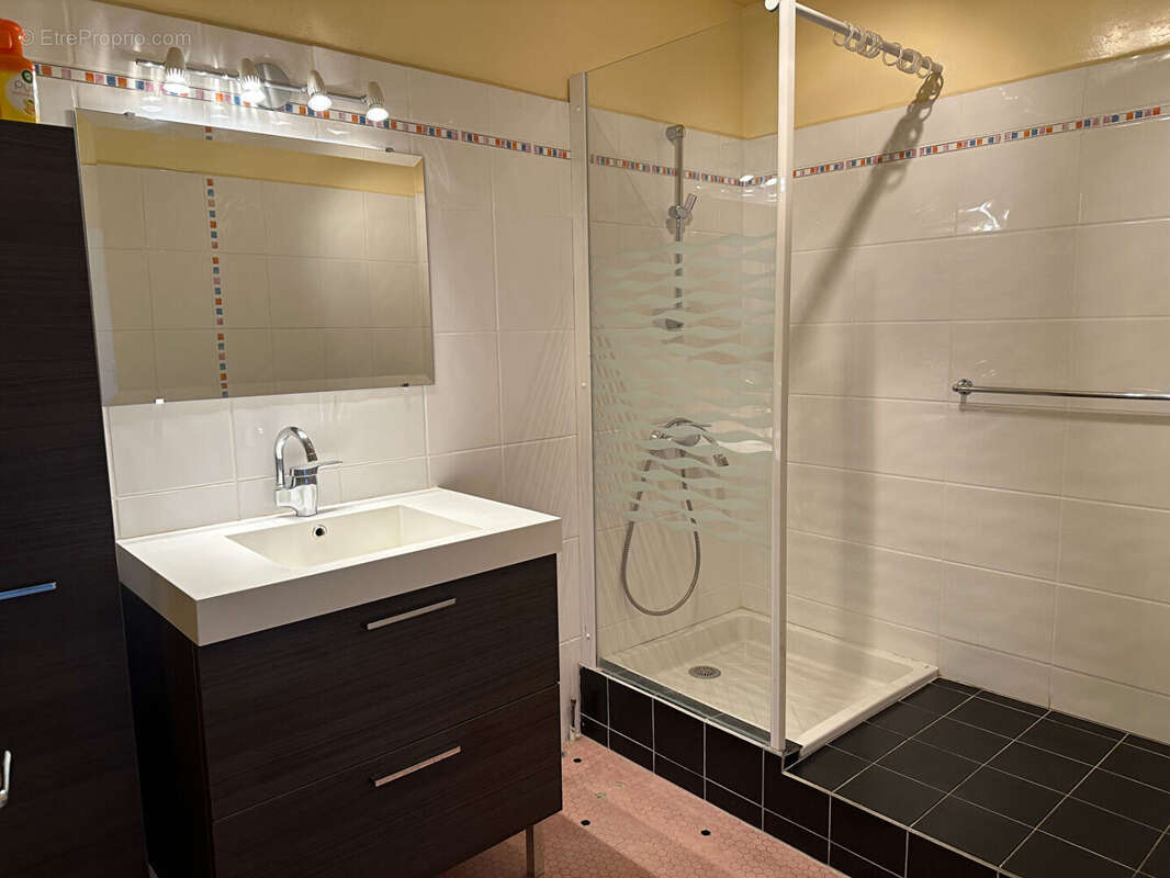 Appartement à BOURGOIN-JALLIEU