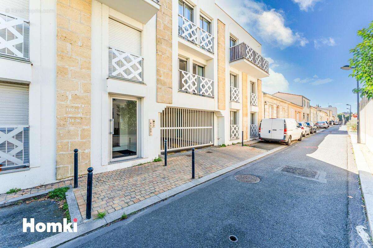 Appartement à BORDEAUX