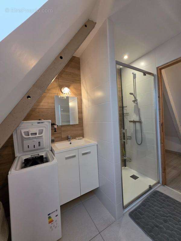 Petite maison en pierres entièrement rénovée en 2022 - photo 10