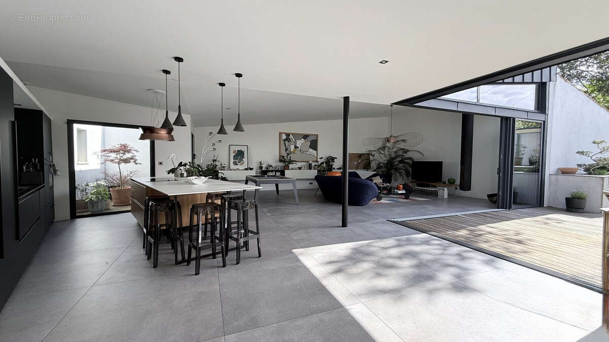 Maison à LA ROCHELLE
